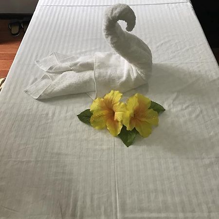 Ranile'S Pension House Cebu Екстер'єр фото